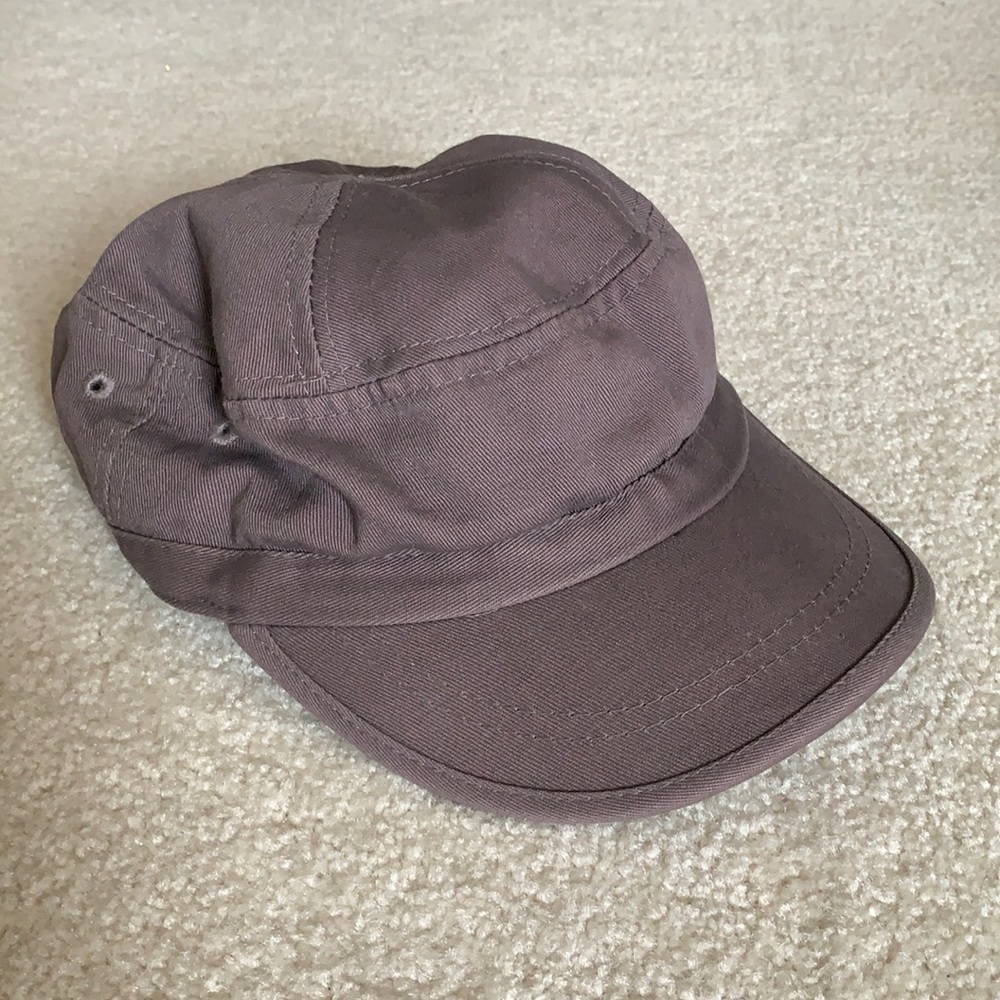 Solid gray baseball cap